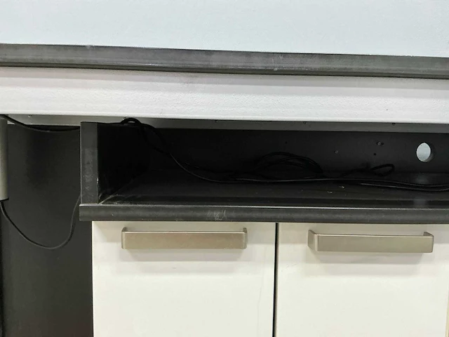 Mms werktafel 680x2800x1070 mm - afbeelding 13 van  14