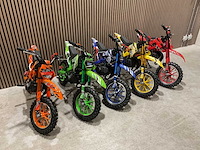 Mmx dirt bike 49cc blauw twhhpb-003 motorfiets - afbeelding 15 van  57