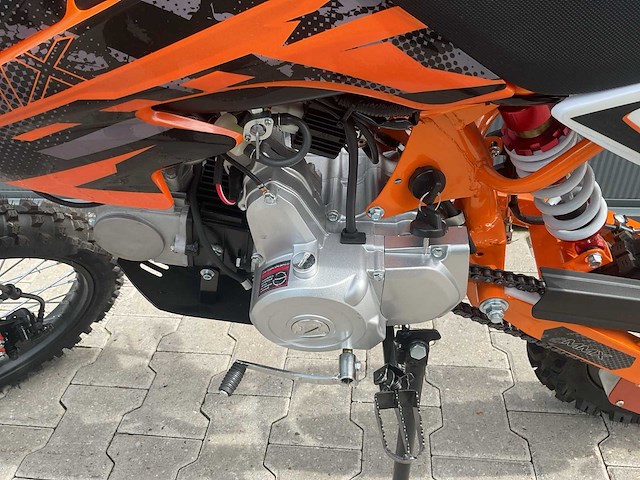 Mmx dirt bike oranje 125cc twhhpb-010 motorfiets 19 - afbeelding 1 van  4