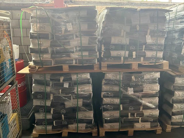 Mn egaline zak à 25 kg (216x) - afbeelding 1 van  3