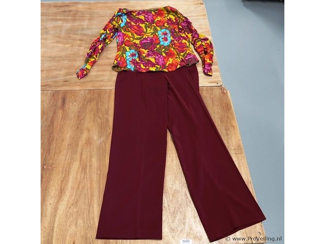 Mo collection - afbeelding 1 van  4