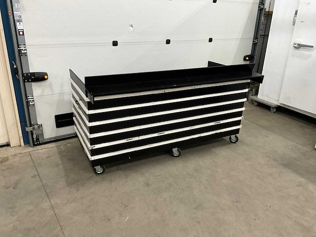 Mobiel buffetmeubel - afbeelding 2 van  7