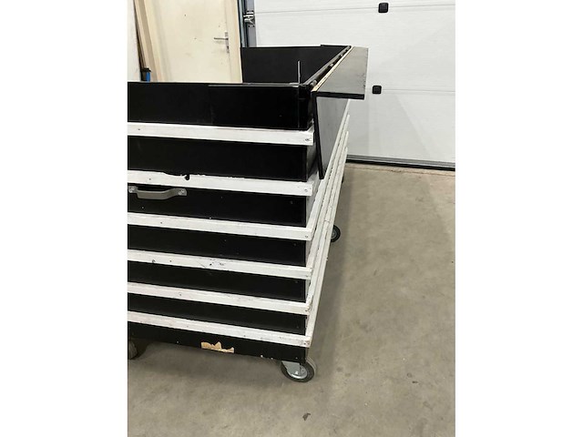 Mobiel buffetmeubel - afbeelding 7 van  7