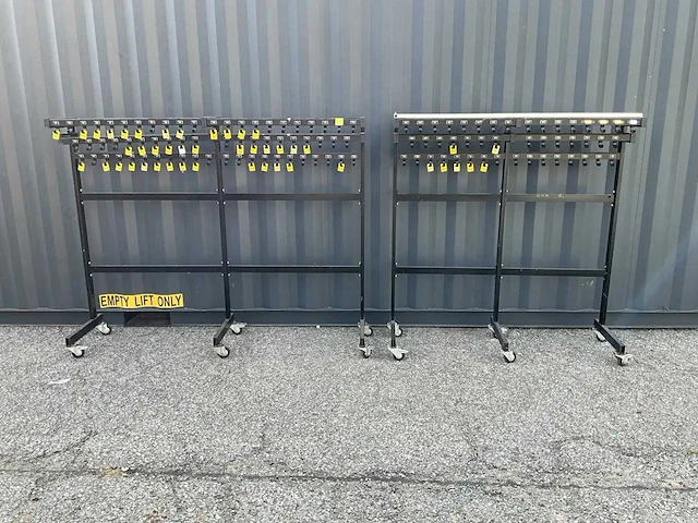 Mobiel garderoberek (2x) - afbeelding 1 van  4