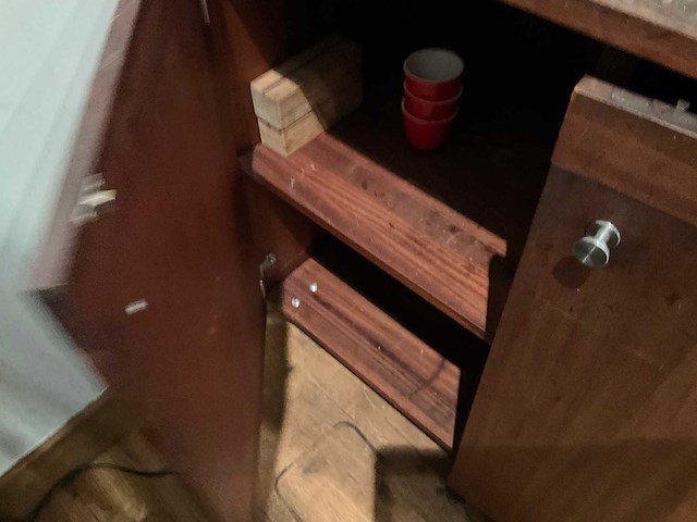 Mobiel houten servicemeubel - afbeelding 5 van  5