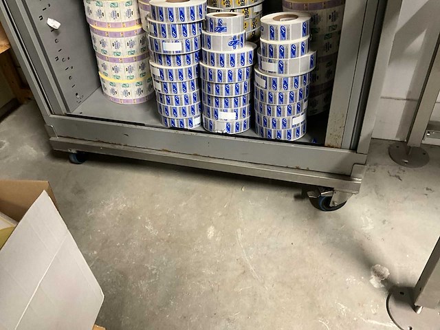 Mobiel kabinet - afbeelding 4 van  4