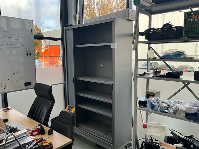 Mobiel kabinet - afbeelding 1 van  3