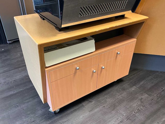 Mobiel keuken meubel - afbeelding 1 van  3