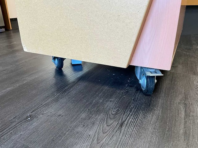 Mobiel keuken meubel - afbeelding 3 van  3