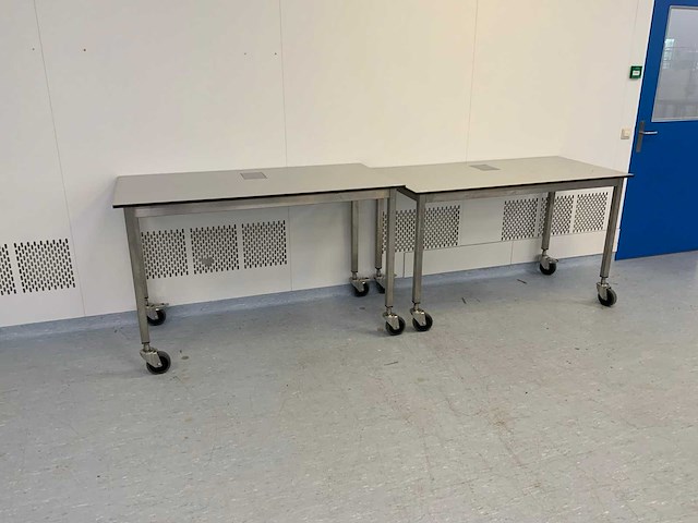 Mobiel labaratorium werkbank (2x) - afbeelding 1 van  11