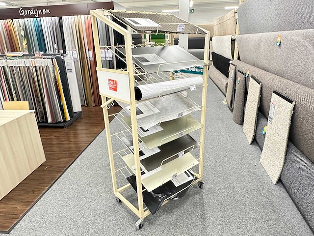 Mobiel presentatiemeubel - afbeelding 1 van  2