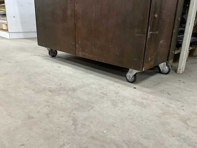 Mobiel sausbuffet - afbeelding 6 van  17