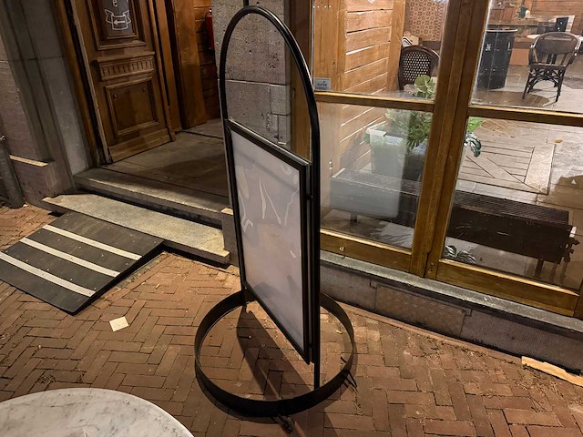 Mobiel stoepbord - afbeelding 2 van  2