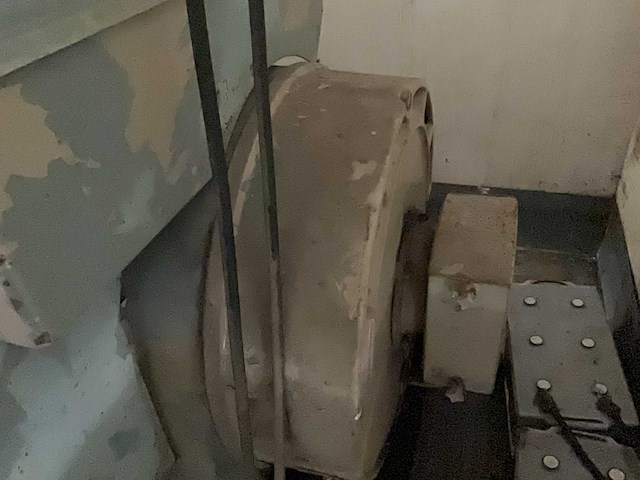 Mobiel v12 dieselaggregaat - afbeelding 2 van  21