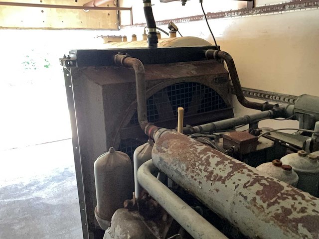 Mobiel v12 dieselaggregaat - afbeelding 5 van  21