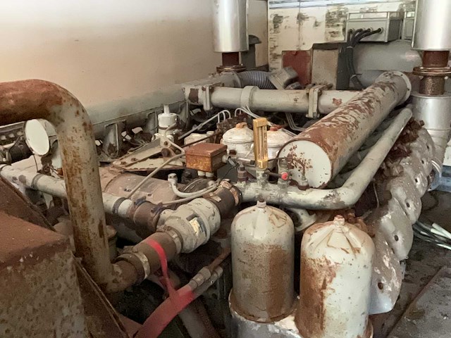 Mobiel v12 dieselaggregaat - afbeelding 18 van  21