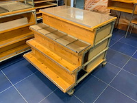 Mobiel verkoopmeubel - afbeelding 3 van  8