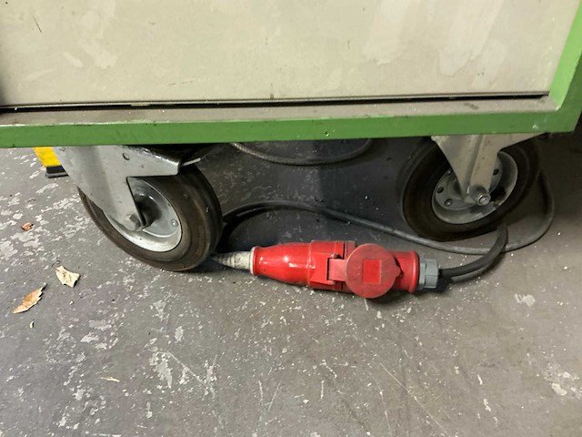 Mobiel werkstation met häwa hydraulische pers - afbeelding 18 van  20