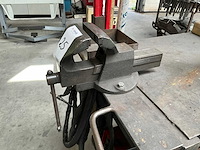 Mobiel werkstation met lasapparaat - afbeelding 2 van  14
