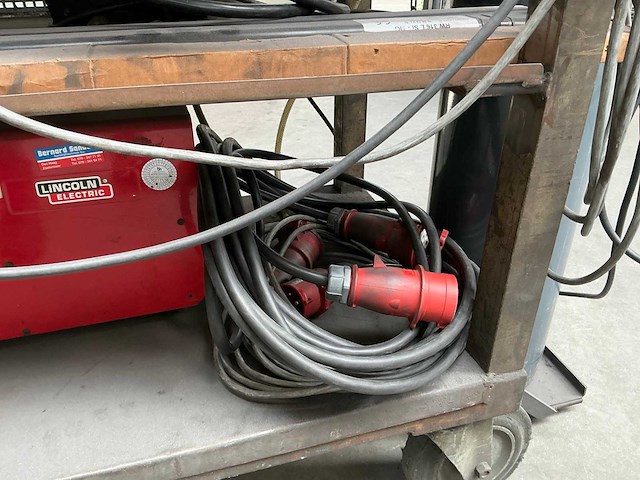 Mobiel werkstation met lasapparaat - afbeelding 5 van  14