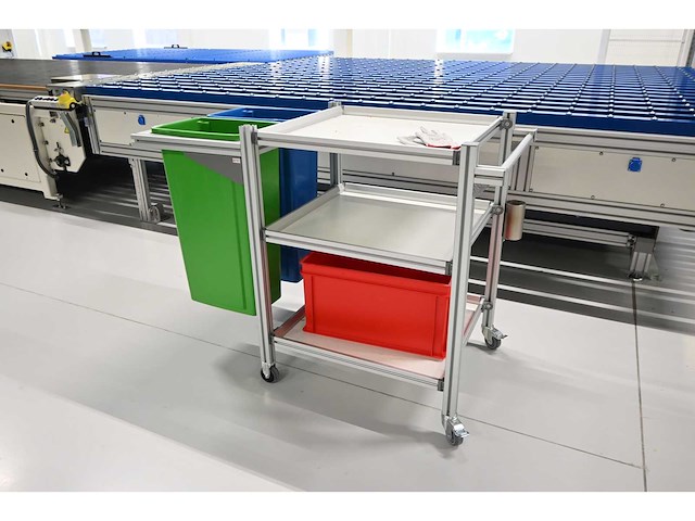 Mobiele aluminium magazijn / hygiënewagen - afbeelding 1 van  5