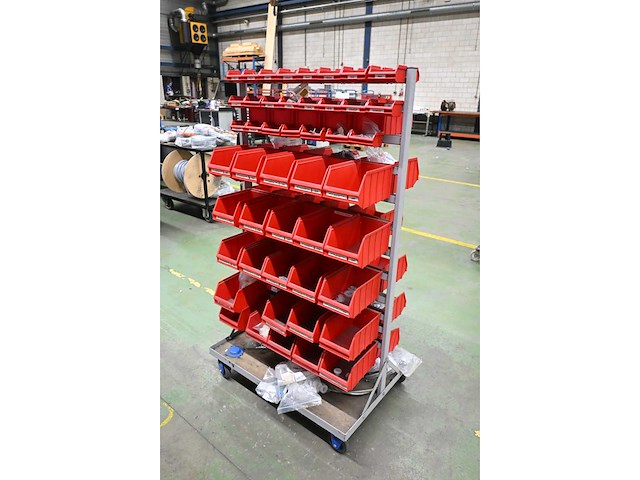 Mobiele assortiment voorraadwagen met (rvs) installatiematerialen - afbeelding 2 van  7