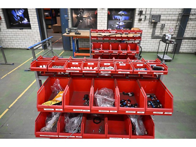 Mobiele assortiment voorraadwagen met (rvs) installatiematerialen - afbeelding 5 van  7