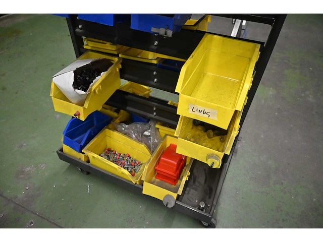 Mobiele assortiment voorraadwagen met (rvs) installatiematerialen - afbeelding 8 van  8