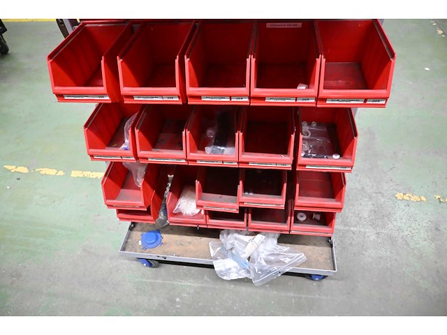Mobiele assortiment voorraadwagen met (rvs) installatiematerialen - afbeelding 5 van  8