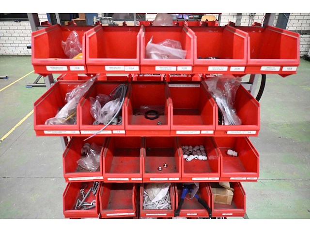Mobiele assortiment voorraadwagen met (rvs) installatiematerialen - afbeelding 7 van  8