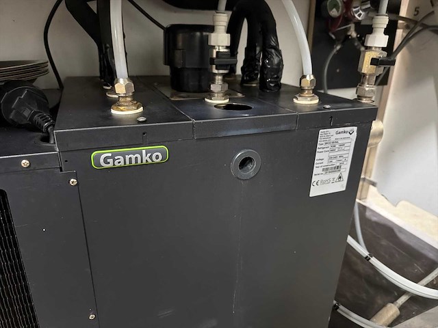 Mobiele bar met tap - afbeelding 5 van  7