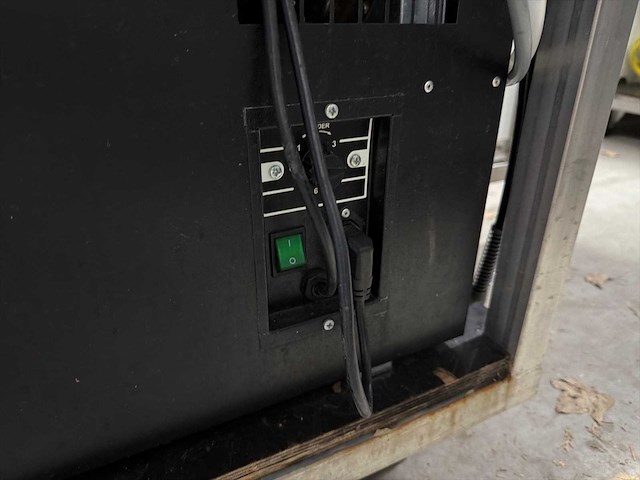 Mobiele bar met tap - afbeelding 10 van  10