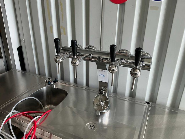 Mobiele biertap 4 kops voor speciaalbier op wielen - afbeelding 6 van  15