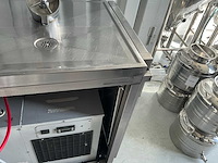 Mobiele biertap 4 kops voor speciaalbier op wielen - afbeelding 13 van  15