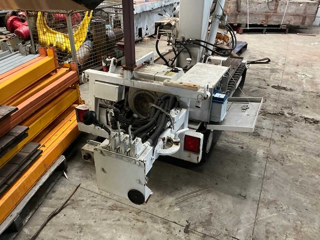 Mobiele boorinstallatie - afbeelding 8 van  9