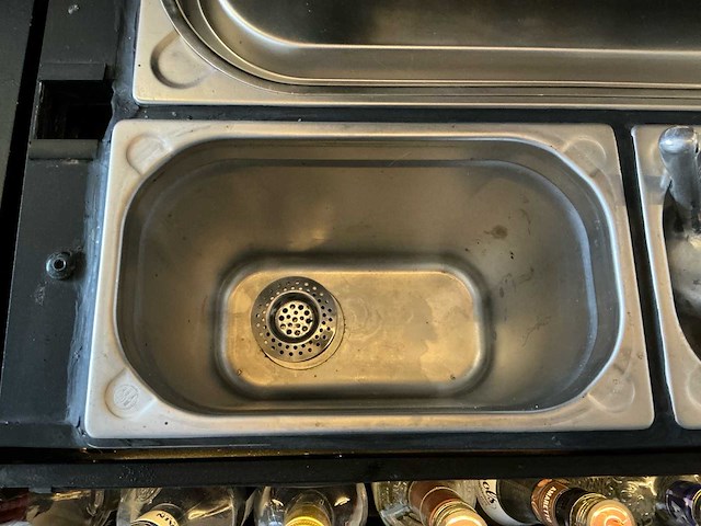 Mobiele cocktailbar demontabel - afbeelding 35 van  36