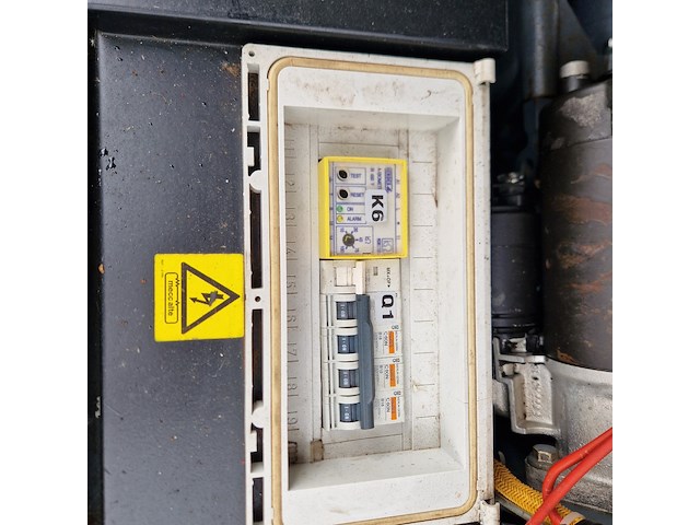 Mobiele compressor, atlas-copco, xas47, 2008 - afbeelding 21 van  47