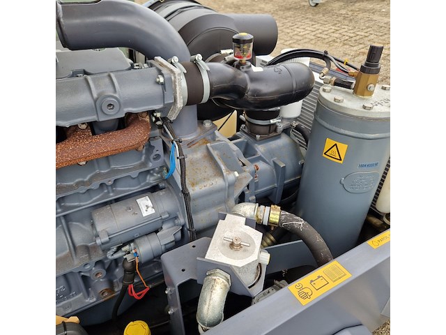 Mobiele compressor, atlas-copco, xas97, 2005 - afbeelding 8 van  52