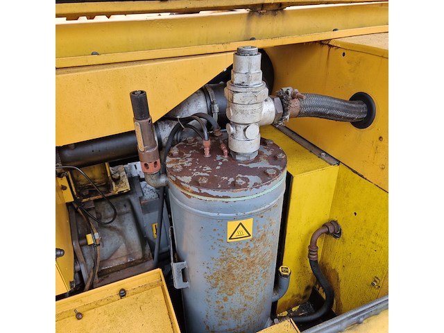 Mobiele compressor, atlas-copco - afbeelding 8 van  29