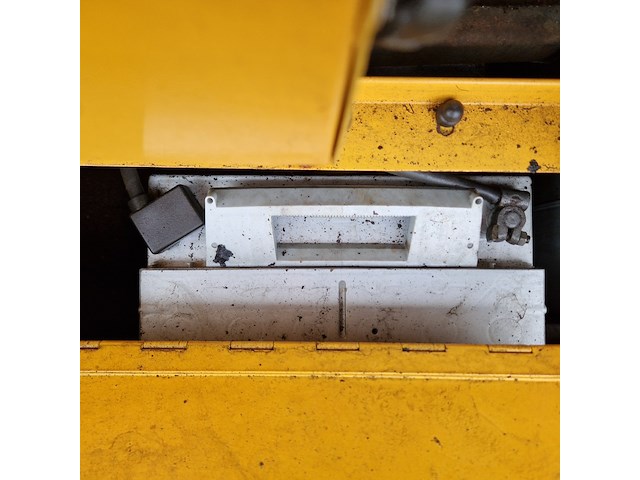 Mobiele compressor, atlas-copco - afbeelding 9 van  29