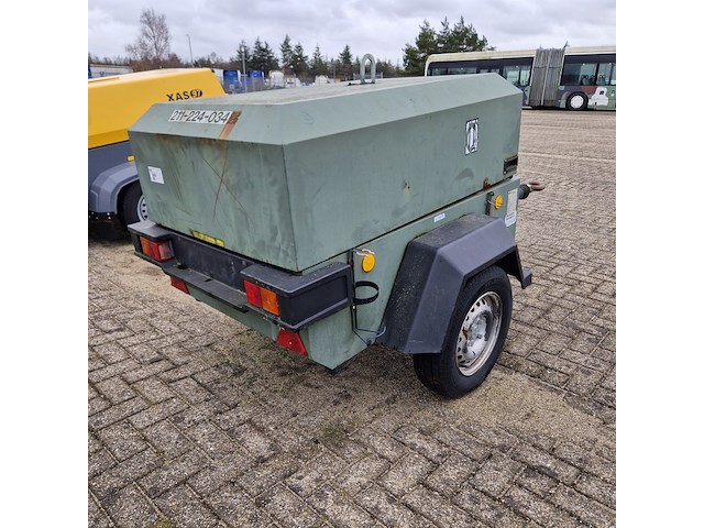 Mobiele compressor, ingersoll-rand, w902, 2005 - afbeelding 19 van  25