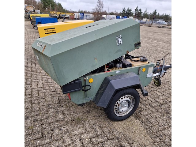 Mobiele compressor, ingersoll-rand, w902, 2005 - afbeelding 21 van  25