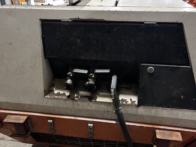 Mobiele compressor, zeevenhooven, gps-130 - afbeelding 23 van  25