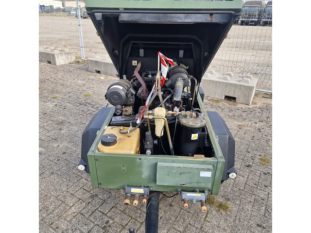 Mobiele dieselcompressor, ingersoll-rand, r1075f726 code 756, 2003 - afbeelding 9 van  20