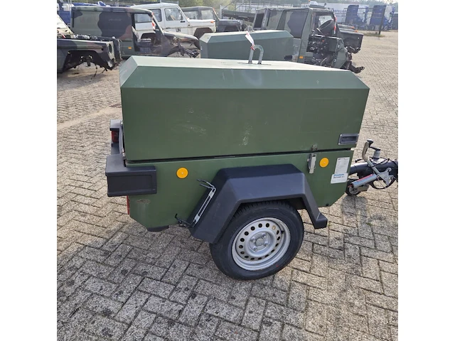 Mobiele dieselcompressor, ingersoll-rand, w902 code 49, 2005 - afbeelding 23 van  25