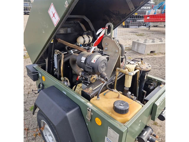 Mobiele dieselcompressor, ingersoll-rand, w902 code 49, 2005 - afbeelding 9 van  23