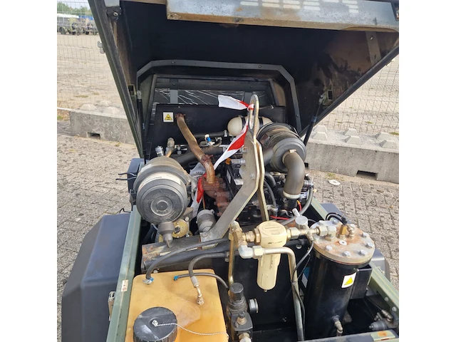 Mobiele dieselcompressor, ingersoll-rand, w902 code 49, 2005 - afbeelding 10 van  23