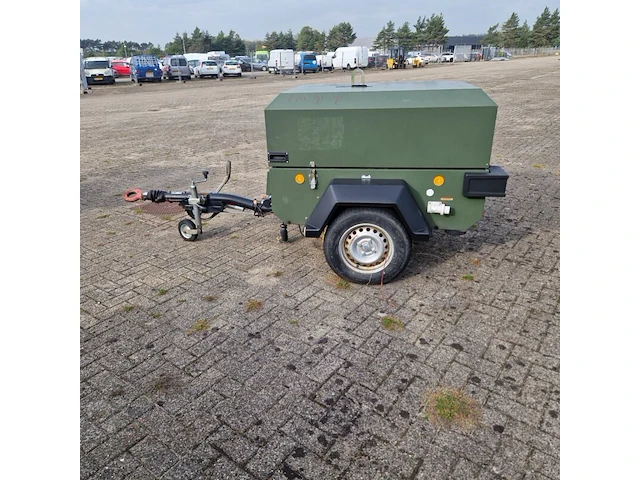 Mobiele dieselcompressor, ingersoll-rand, w902 code 49, 2005 - afbeelding 12 van  23