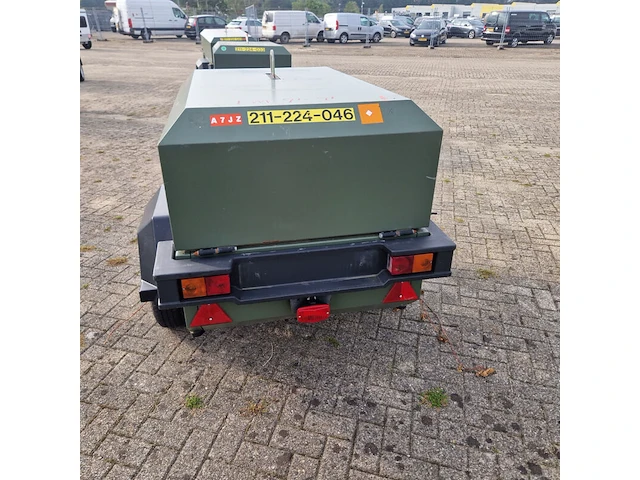 Mobiele dieselcompressor, ingersoll-rand, w902 code 49, 2005 - afbeelding 20 van  23