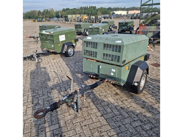 Mobiele dieselcompressor, ingersoll-rand, w902 code 49, 2006 - afbeelding 1 van  19